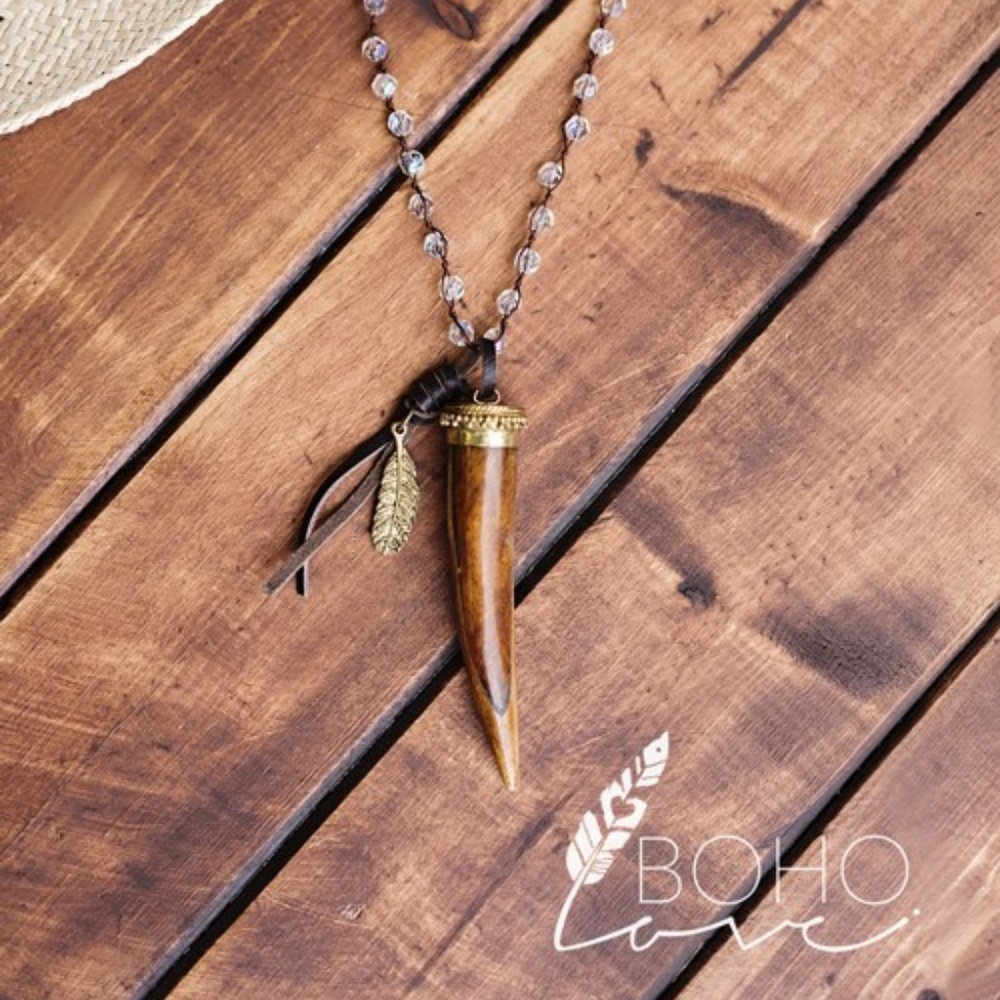 Store Closing‼️ Bone Boho Pendant Necklace - Picture 2 of 6